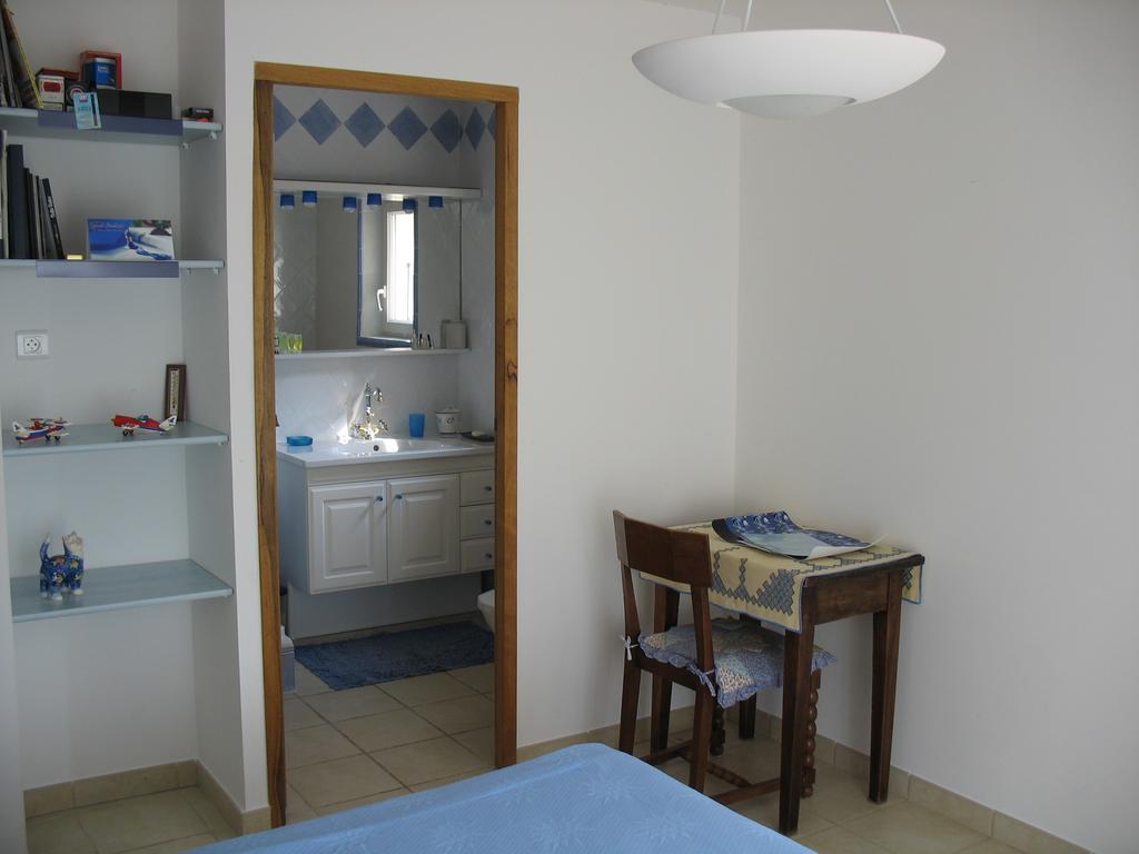 B&B La Cigaline Villedieu  Room photo